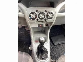 Nissan Pixo Pixo (D31S), Hatchback, 2009 1.0 12V picture 22