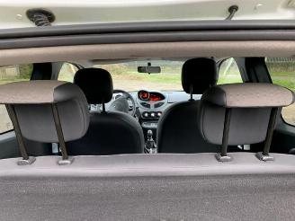 Renault Twingo Twingo II (CN), Hatchback 3-drs, 2007 / 2014 1.2 16V picture 14