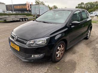 Damaged car Volkswagen Polo 1.2 TDI 12V BlueMotion Hatchback  Diesel 1.199cc 55kW (75pk) FWD 2009-10/2014-05  CFWA 2011/8