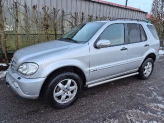 begagnad bil auto Mercedes ML 2.7 CDI Diesel 2.685cc 120kW 2004/1