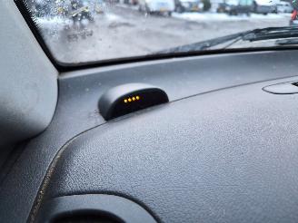 Mercedes Vito 2.2 111 CDI  Diesel 2.148cc 80kW picture 11