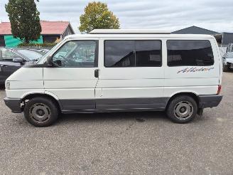 Volkswagen Multivan D 57 KW picture 3