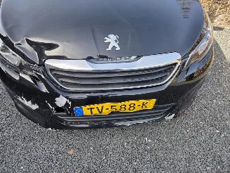 Peugeot 108  picture 6