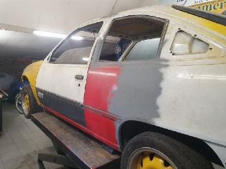 Voiture accidenté Opel Kadett GSI 2.0 1986/12