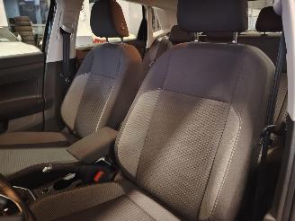 Volkswagen Polo 1.0 TSI DSG CLIMA 27.000KM ! picture 17