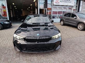 BMW 3-serie 320E M Performance Facelift CURVED SCREEN HARMAN KARDON picture 2