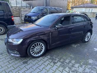 skadebil auto Audi A3 SPORTBACK 1.4 TFSI 2015/1