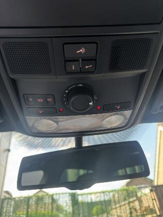 Volkswagen Golf R32 3.2 DSG 4-Motion picture 10