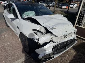 Tesla Model 3 Standard RWD Plus 60kwh picture 7