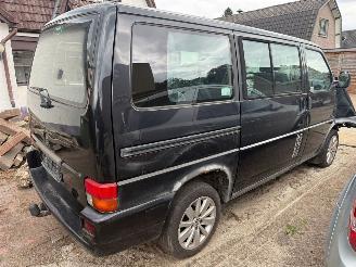 Volkswagen Transporter TDI 2.5 picture 3