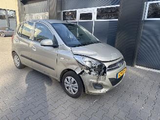 uszkodzony samochody osobowe Hyundai I-10 1.1 i-Drive Cool AIRCO NAP 2011/12