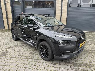 uszkodzony samochody osobowe Citroën C4 cactus 1.2 VTI FEEL 2015/1