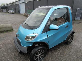 Vaurioauto  microcars Motion  merk is lingzhida 2021/6