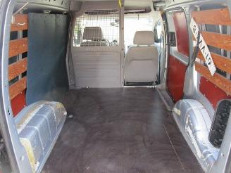 Volkswagen Caddy 2.0sdi picture 5