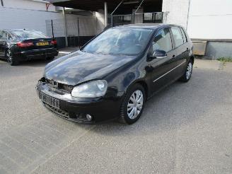 skadebil auto Volkswagen Golf 1.6 tdi 2008/8