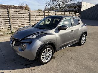 damaged passenger cars Nissan Juke XTRONIC 2018/1
