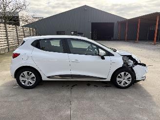 Renault Clio 4 0.9 TCE 90 picture 17