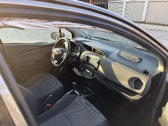 Toyota Yaris 1.5I - 16V HYBRID picture 8
