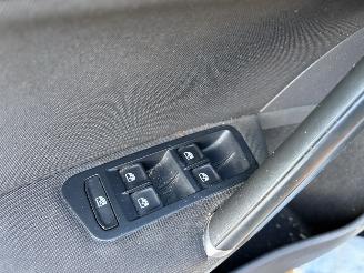 Volkswagen Golf 7 picture 13