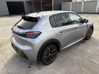 Peugeot 208 GT-LINE 1.5 BLUE HDI -16V TURBO picture 5