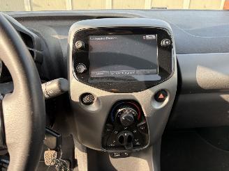 Toyota Aygo 1.0 VVTI - 12V picture 10