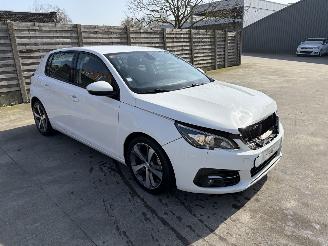 Voiture accidenté Peugeot 308 2 PHASE 2 1,5 2018/3