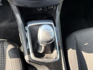 Peugeot 308 2 PHASE 2 1,5 picture 13