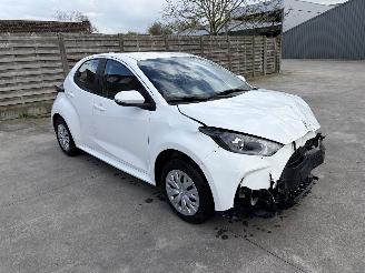 Voiture accidenté Toyota Yaris 1.5i - 12V 2024/6