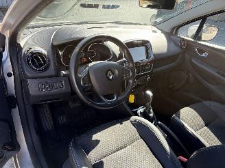 Renault Clio PHASE 2 1.2i - 16V TURBO TCE 120 picture 3