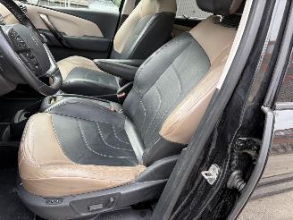 Citroën C4-picasso 2 PHASE 1 2.0 BLUE HDI - 16V TURBO picture 9