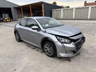 Schadeauto Peugeot e-208 II 136 ALLURE PACKET 50KWH 2021/3
