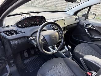 Peugeot 208 1 PHASE 2 1,2 picture 3