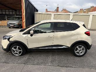 Renault Captur 1 PHASE 1 1.5 DCI - 8V TURBO picture 22