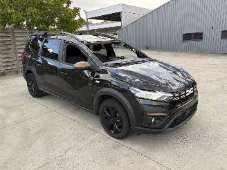 Coche accidentado Dacia Jogger 1.6I - 16V SCE 140 E-TECH 2024/3