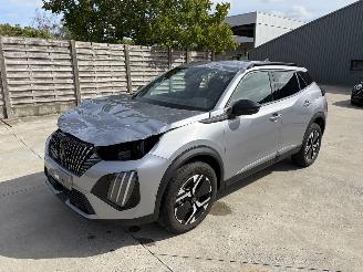 krockskadad bil auto Peugeot 2008 1.2 PURETECH - 12V TURBO HYBRID 2025/5