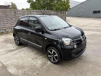 krockskadad bil auto Renault Twingo 3 PHASE 1 0.9i - 12V TURBO TCE 90 2016/7