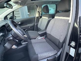 Citroën C3 Aircross 1.2 PureTech Shine | Navi Panoramadak Pdc picture 20