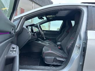 Volkswagen Golf  picture 9