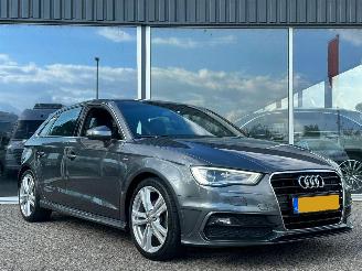 skadebil auto Audi A3 S-Line Alcantara Led Xenon Navi LM 2015/1