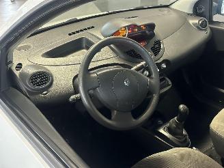 Renault Twingo 1.5DCI picture 5