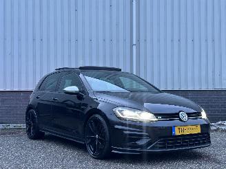 škoda osobní automobily Volkswagen Golf 2.0TSI 410pk Black Edition 2017/12