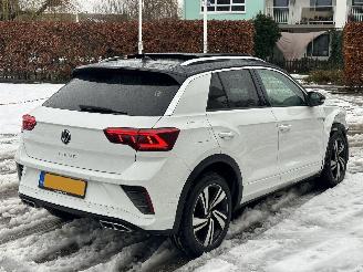 Volkswagen T-Roc 1.5TSI R-Line Panorama Automaat picture 2
