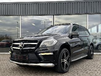 Vaurioauto  passenger cars Mercedes Gl-klasse V8 Biturbo AMG 2013/10