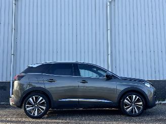 Avarii autoturisme Peugeot 3008 1.2 GT Line 2017/1