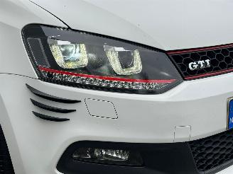 Volkswagen Polo  picture 6