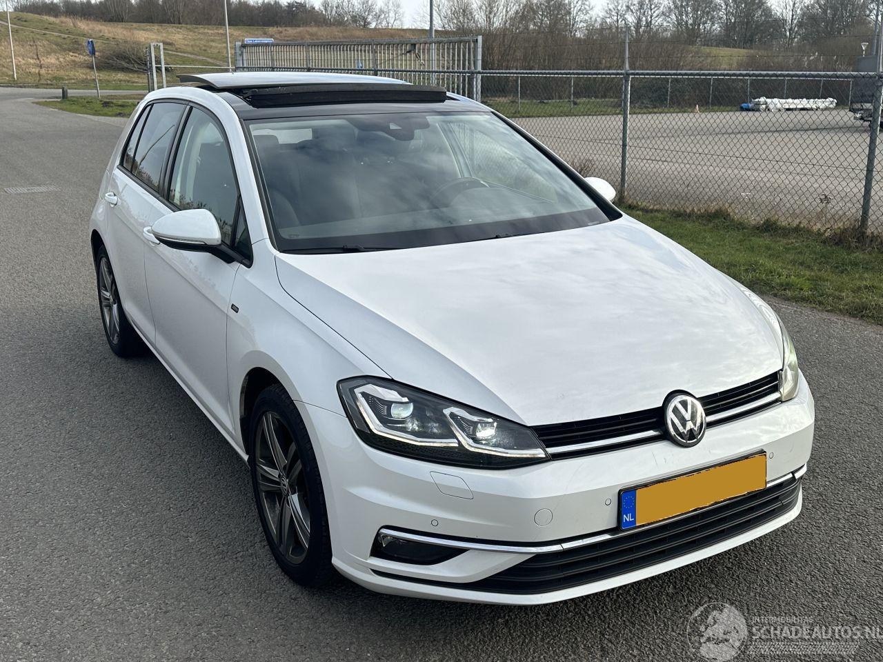 Volkswagen Golf 1.0 Tsi Join Edition