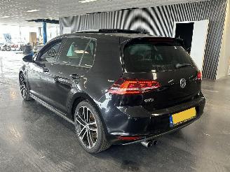 Volkswagen Golf 2.0TDI GTD Sport picture 2