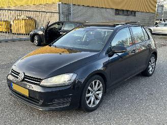 uszkodzony samochody osobowe Volkswagen  1.4TSI Panorama 2013/5