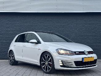 Auto incidentate Volkswagen Golf 2.0 TSI GTI Panorama Leer dynaudio Trekhaak 2013/1
