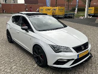 Seat Leon 2.0 TSI CUPRA 400PK picture 4